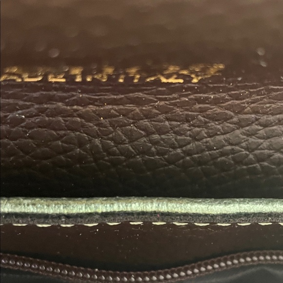 🧚‍♀️✨ Mint Green Metallic Clutch Made in Italy BENOA 🧚‍♀️✨ - Picture 4 of 9